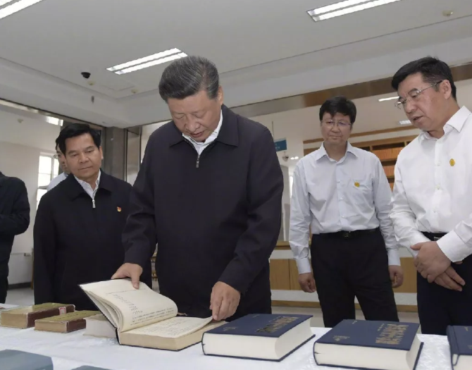 習(xí)近平：主題教育要實實在在，不能上下忽悠